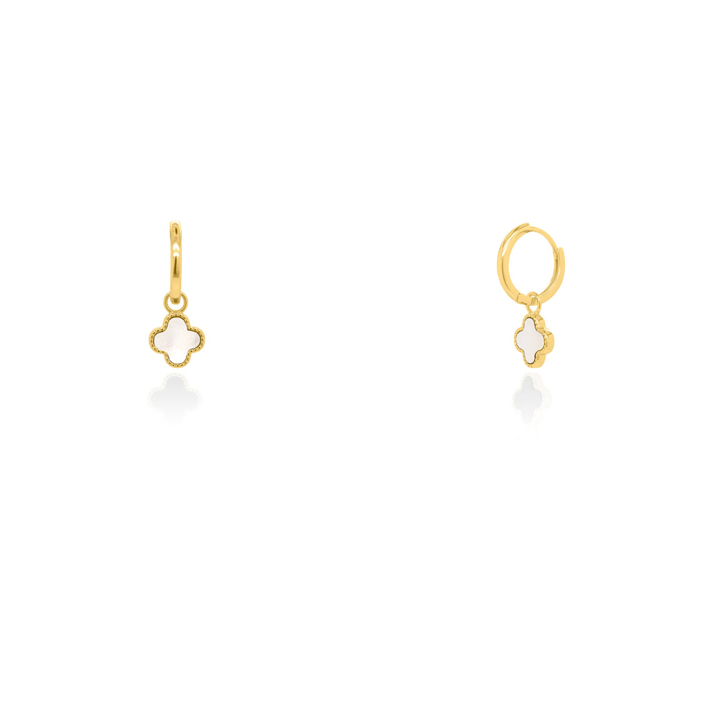 Boucles d’oreilles huggies trèfle